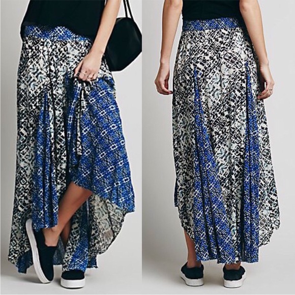 FREE PEOPLE SHOW YOU OFF MAXI SKIRT BLUE CREAM PRINT BOHO HIPPIE SIZE LARGE - Picture 1 of 7